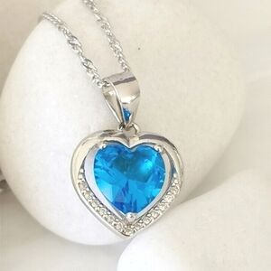 Blue Topaz heart pendant necklace in Sterling Silver 🆕